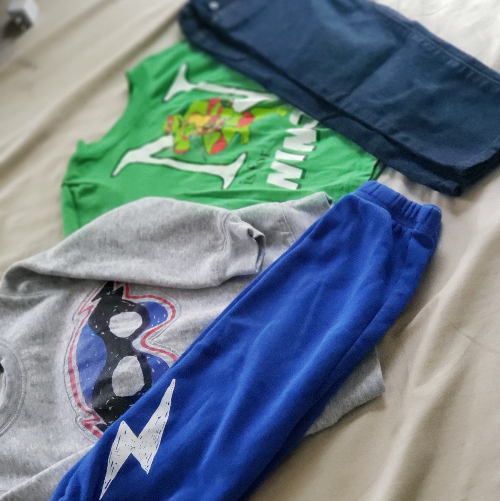 Boys out fits